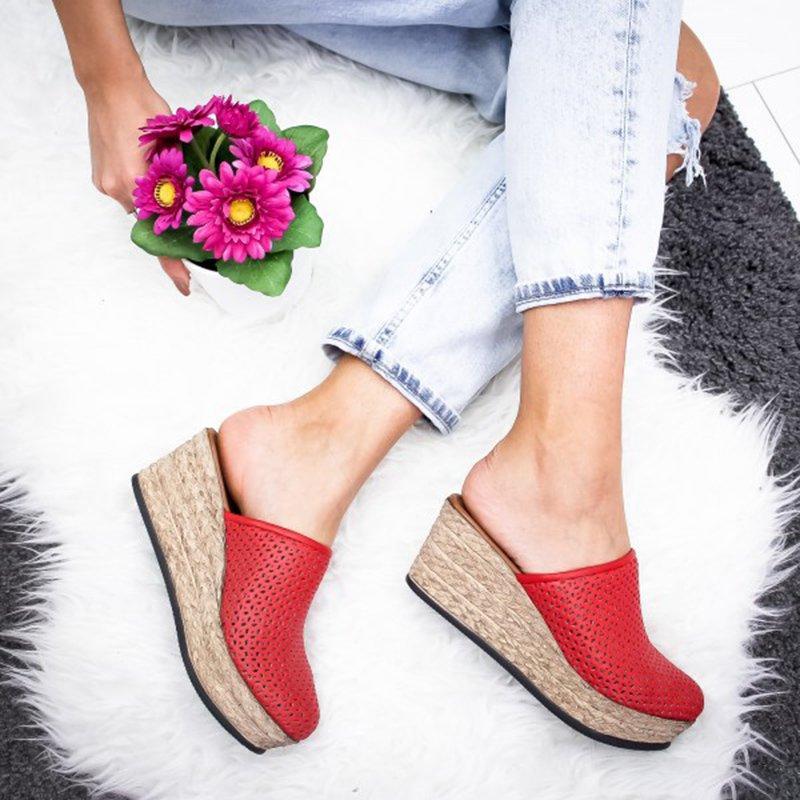 Vintage Hollow-out Closed Toe Wedges Sandals Filler Heel Slippers Sandals Pavacat 