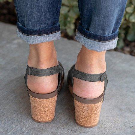 Vintage Wedge Sandal Shoes - Pavacat